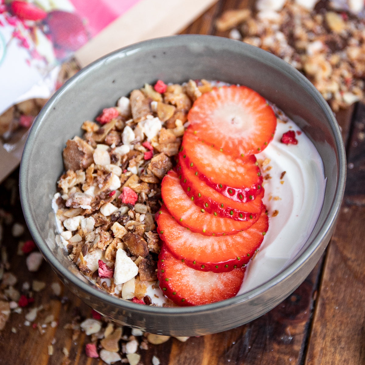 Simply Keto, Strawberry & White Chocolate Granola 250g